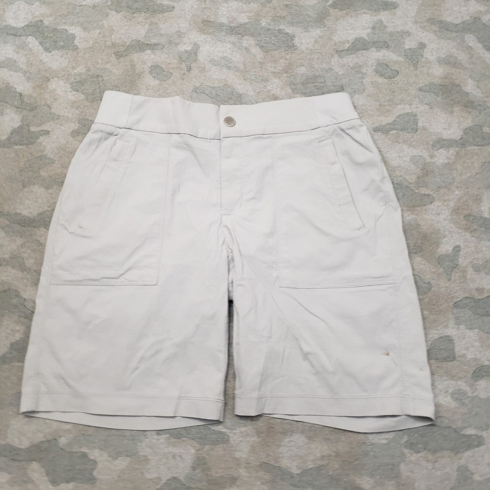 Athleta Shorts Womens 4 Gray Pockets Outdoors Hiking Travel